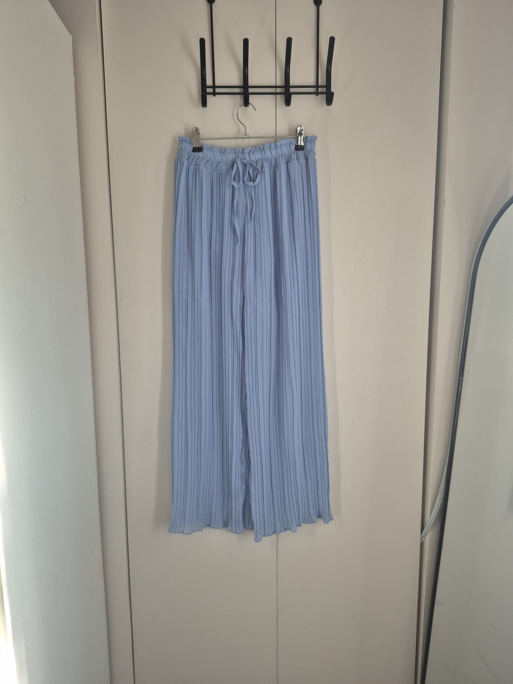 Light Blue Wide Leg Pleated Pants